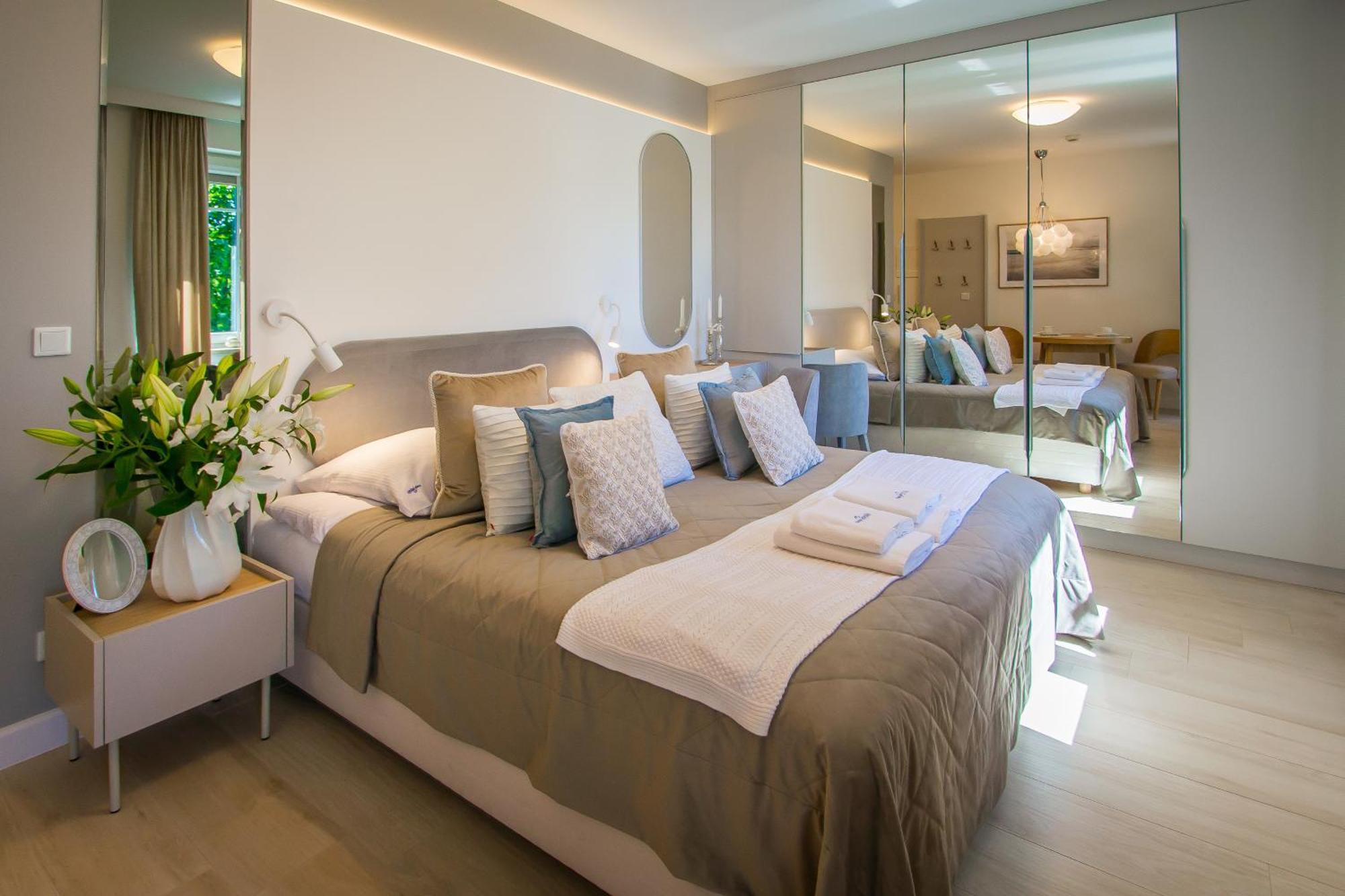 Apartamenty Na Wyspie - Aquamarina - Parking Świnoujście Exteriör bild