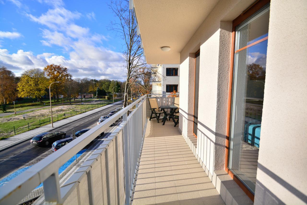 Apartamenty Na Wyspie - Aquamarina - Parking Świnoujście Exteriör bild